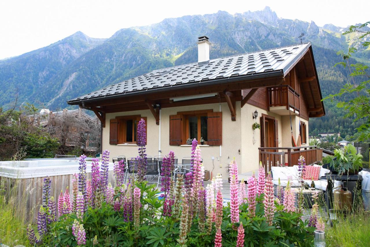 Chamonix Large Chalet, Sleeps 12, 200M2, 5 Bedroom, 4 Bathroom, Garden, Jacuzzi, Sauna Exterior foto