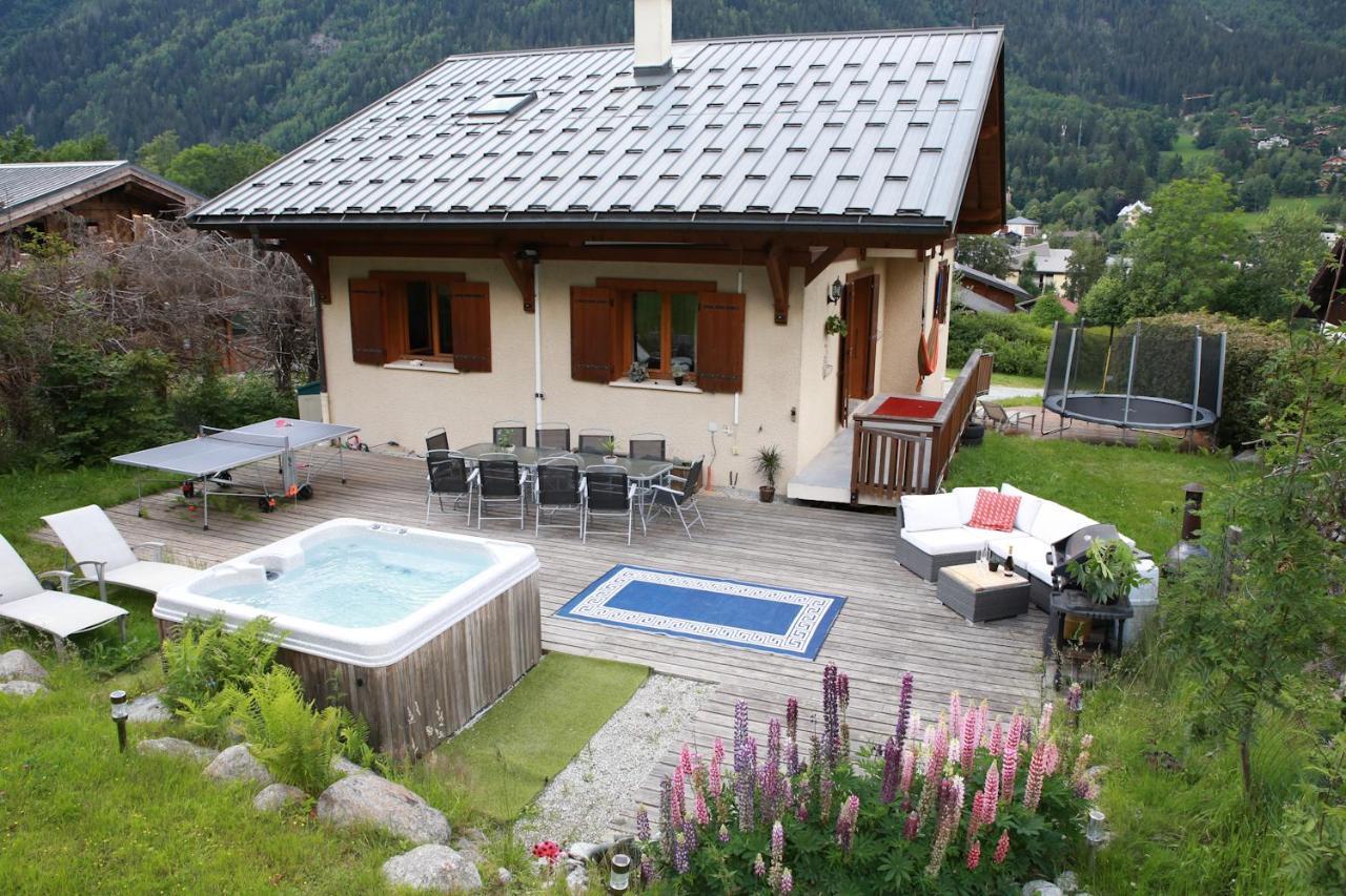 Chamonix Large Chalet, Sleeps 12, 200M2, 5 Bedroom, 4 Bathroom, Garden, Jacuzzi, Sauna Exterior foto